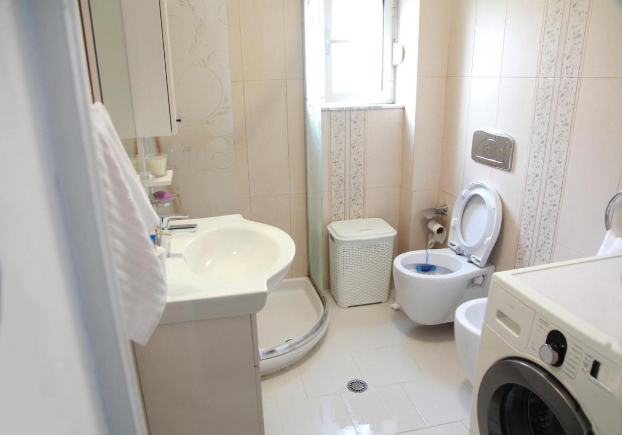 Cozy Central Apartment Тирана Экстерьер фото