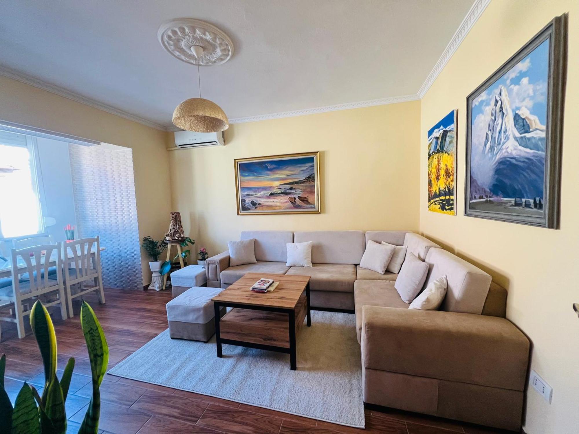 Cozy Central Apartment Тирана Экстерьер фото