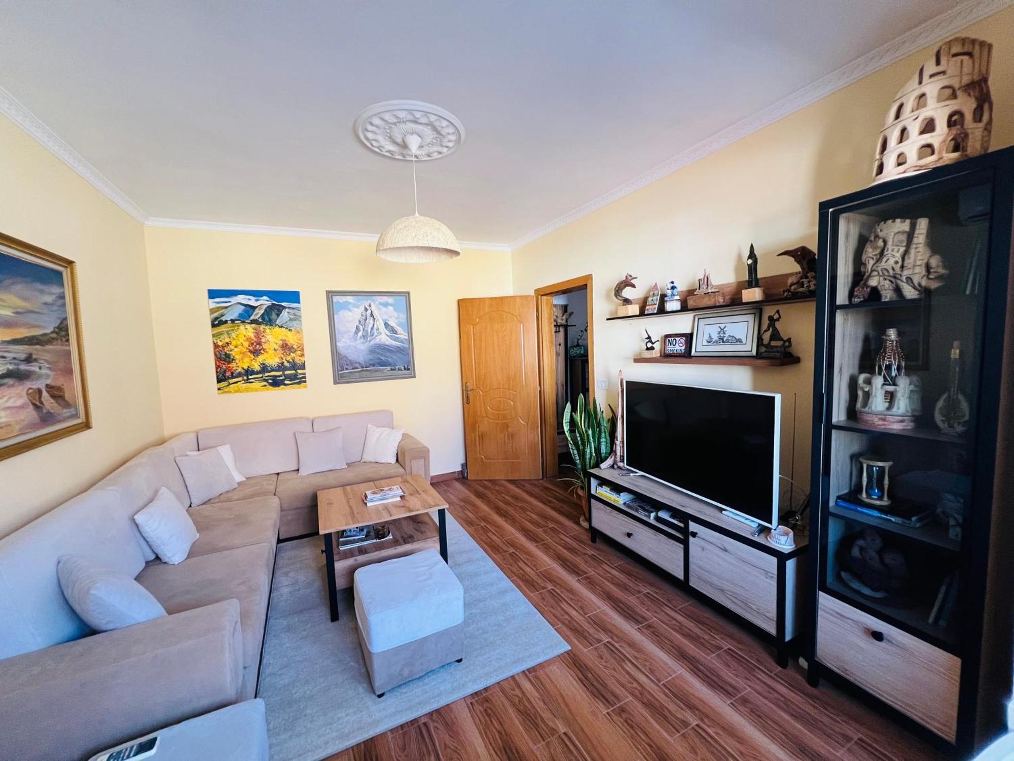 Cozy Central Apartment Тирана Экстерьер фото